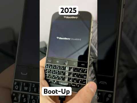 BlackBerry Classic Q20 Boot-Up in 2025! #blackberry