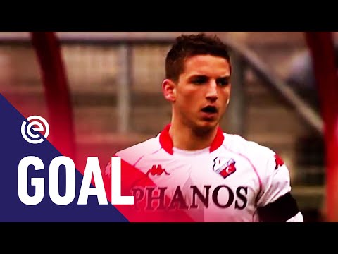 SCHITTERENDE VRIJE TRAP DRIES MERTENS | FC Utrecht - RKC Waalwijk (28-03-2010) | Goal
