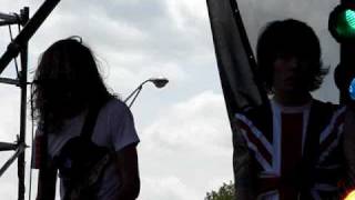 bite your lip -sing it loud, bamboozle 2009