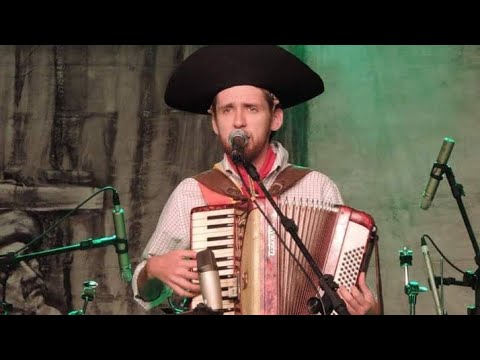 #6 - Unindo Artistas com João Marcos Kelbouscas - De freio e pelego na mão (João Marcos Kelbouscas)