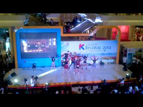 AMORE (Wassup Dance Cover) - Nom Nom Nom + Wassup (KWF Final 2014)