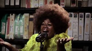 Bette Smith - Shackle & Chain - 11/9/2017 - Paste Studios, New York, NY