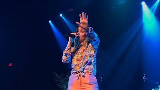 LÉON - Surround Me - Live @ Belasco Theatre