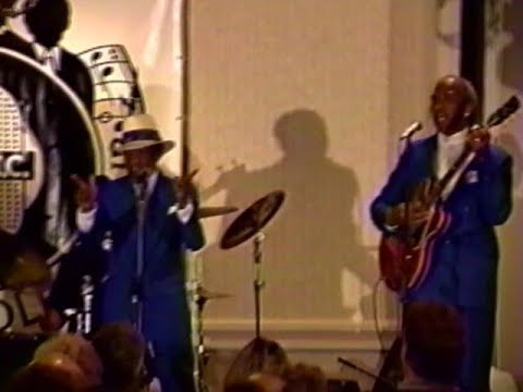 Thumbnail for The G-Clefs  "The Note"  Live - 1999 by Eddy