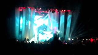 Kaskade - &quot;Don&#39;t Stop Dancing Girl&quot; at IDentity Festival in Mountain View, CA 9-3-11