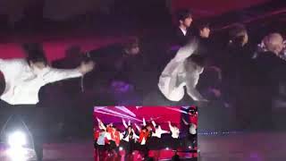 Download lagu BTS, EXO reaction to NCT 127 - Cherry Bomb @SMA2018 mp3