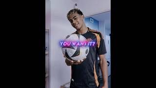 Yamal’s favorite ball⚽️👀