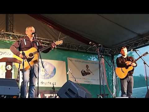 PAVEL DOBEŠ-Souhvězdí žab