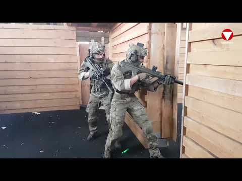Jagdkommando "flutet" Haus