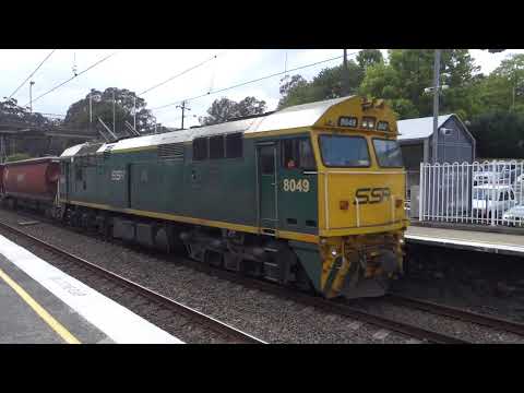 8049 with an SSR empty grain transfer - 30/9/19