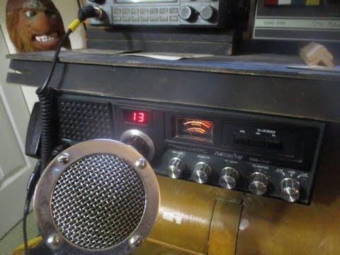 11 meter band radio  SSB skip  330 Florida waving