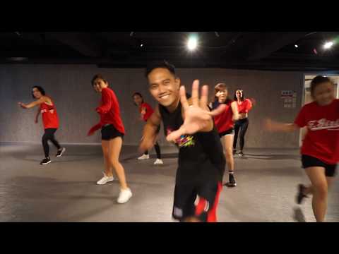 Instructor - FRANCIS  @ Hong Kong Funky Dance Centre