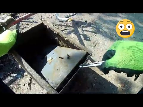Criminal Dumping Ground! Stolen Items and Evidence Found While Magnet Fishing!