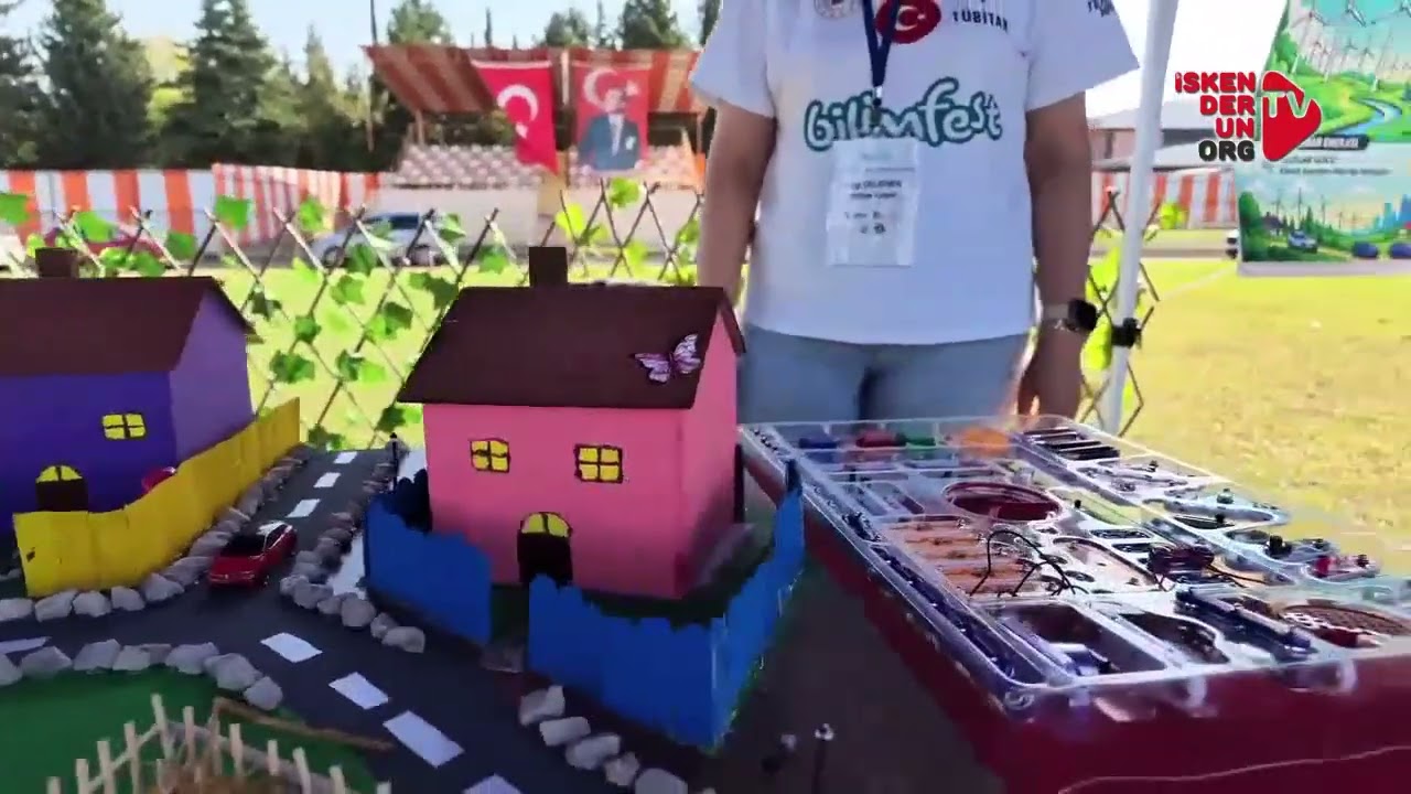 Erzin'de 32 Atölyede Geleceğin Projeleri Sergilendi