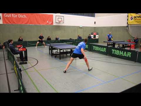 Martin Biolek - Kevin Eggers ( TTC Schwalbe Bergneustadt ) 16.11.2019: 7:11, 11:7, 10:12, 11:8, 11:9