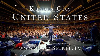 Jesus pours out His Spirit and power in Kansas City, USA!  אלוהים שופך את רוחו בארצות הברית