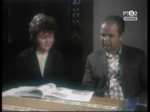 ČERVENA RUŽA 1962-1986 – avtor Olga KARLAVARIS