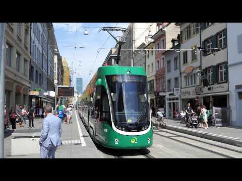 Tramlinie 14 Pratteln Schlossstrasse (Flexity 2) @ Rheingasse (Basel)