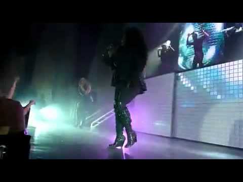 Lulu 2009 11 21 HCTG Edinburgh   Part 11   NMT, DI, NF, IWS