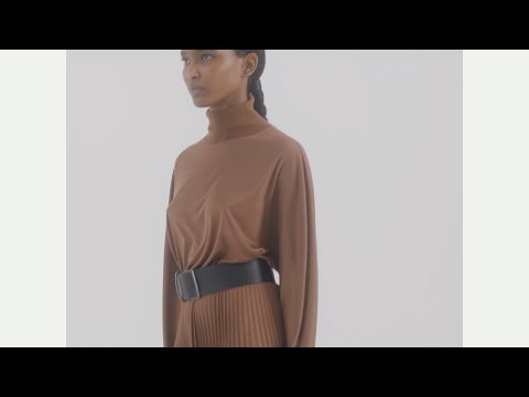 Fabiana Filippi Fall/Winter 2021 | Milan Fashion Week | VRAI Magazine