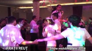 preview picture of video 'Fraţii Reuţ - Show moldovenesc la nuntă în Roman 2014'