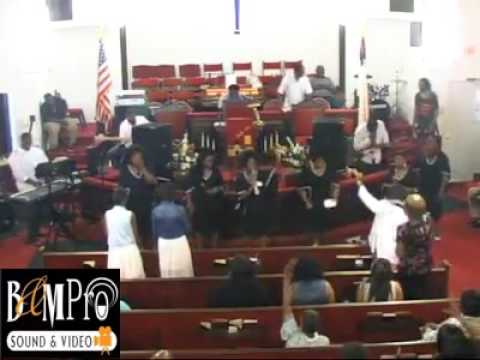 EVANG. MARY BROWN & THE SPIRITUAL SINGERS - I LOVE TO PRAISE HIS NAME