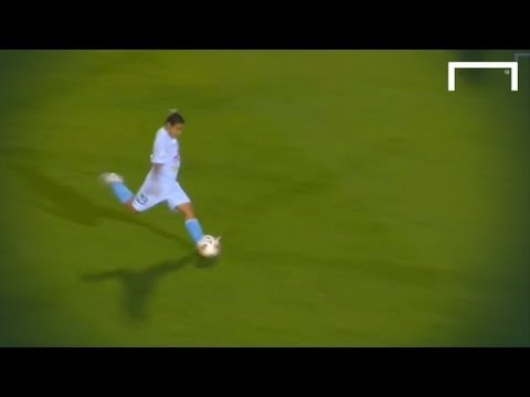 Stunning strike - Alfredo Ramua
