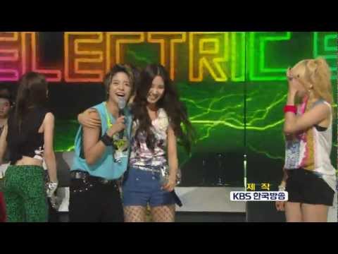 f(x) Amber : 'Yesterday, Seohyun's birthday. congratulations' Jun 29, 2012 GIRLS' GENERATION Live HD