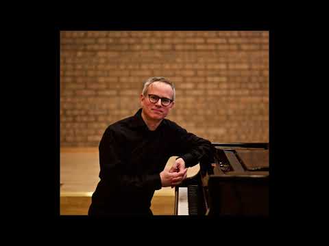 Helge Kjekshus and Norrbotten Chamber Orchestra, W A Mozart Piano concerto no  20 in d minor, K 466