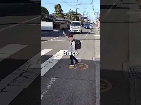 Como As Crianças No Japão Atravessam a Rua ? #shorts #curiosidades #interessante