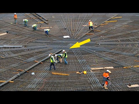 The foundation of the world's tallest building... This is how it was built!