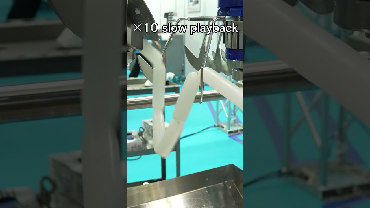 爆速！ソーセージ製造マシンの動きがスゴすぎる #shorts #fooma