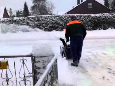 20cm Neuschnee 20.12.2010.mpg