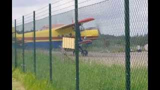 preview picture of video 'Antonov AN-2 Warming Up'