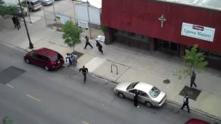 ANOTHER ALMOST GANG FIGHT IN UPTOWN CHICAGO