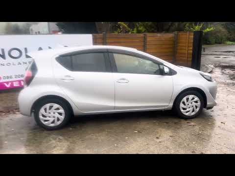 Toyota Aqua 2018 hybrid - Image 2