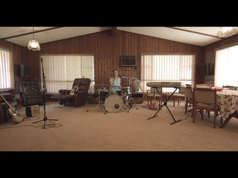 YouTube video: Julia Jacklin: Pressure to Party