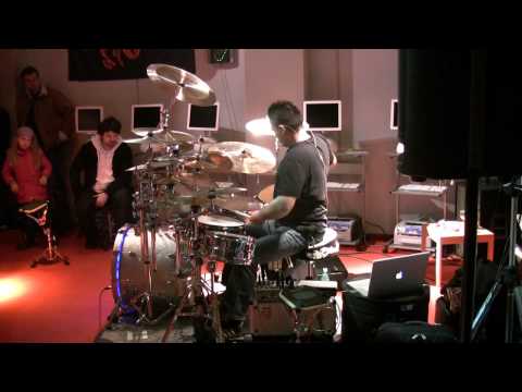 Drumshow mit Zacky Tsoukas beim Agner Drumday bei Drumstudies Teil 3