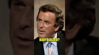 Arnold Schwarzenegger on Sylvester Stallone physique