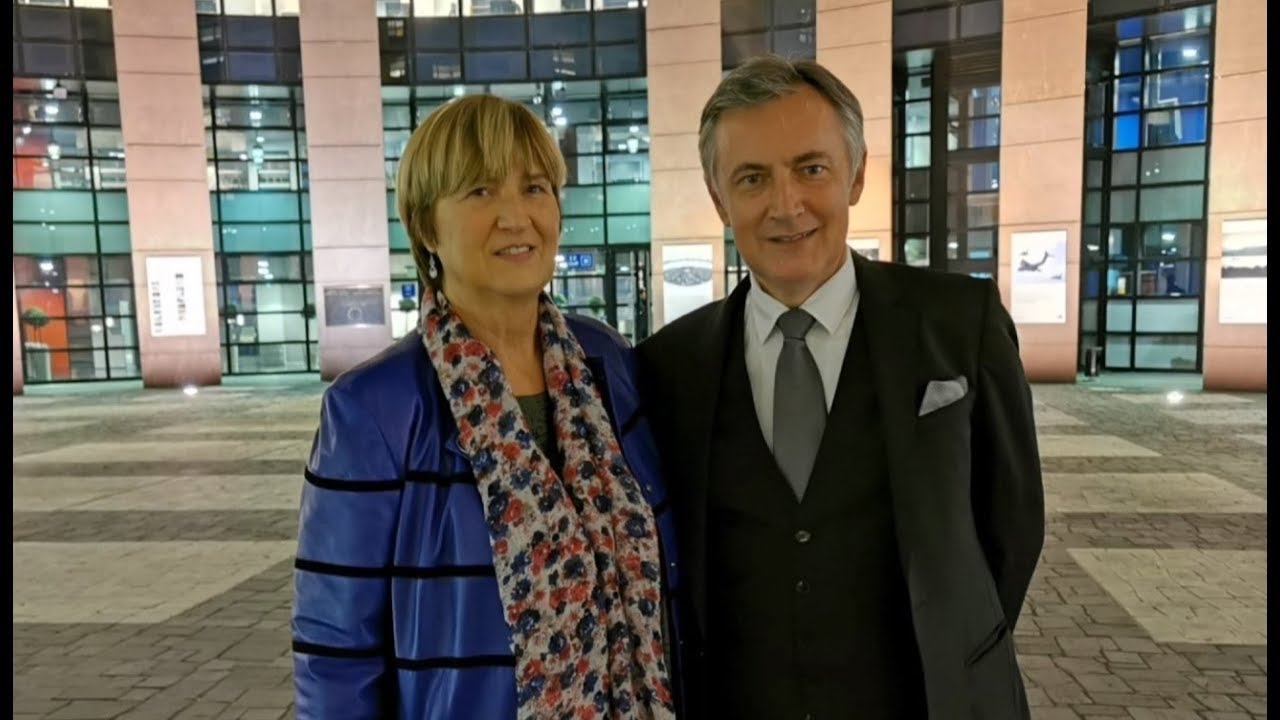 BUJICA 25.10.2019. RUŽA TOMAŠIĆ: Dovedu li Vučića u Zagreb, Vlada treba pasti!