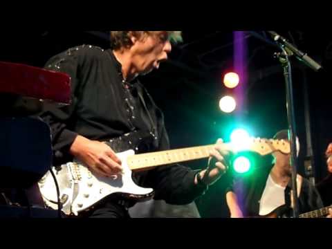 Livin Blues Xperience,.