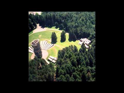 Ide Mladen vodi Partizane