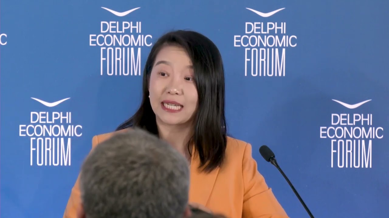 PANEL DELPHI ECONOMIC FORUM  thumbnail