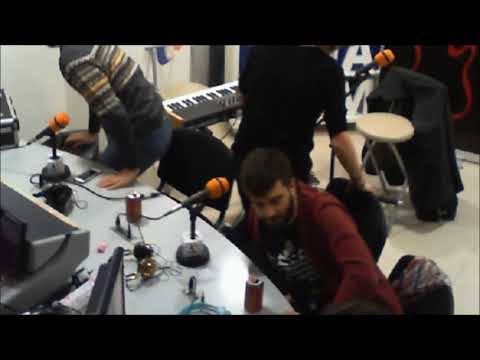 Miniatura de la entrevista a CON X THE BANJO -