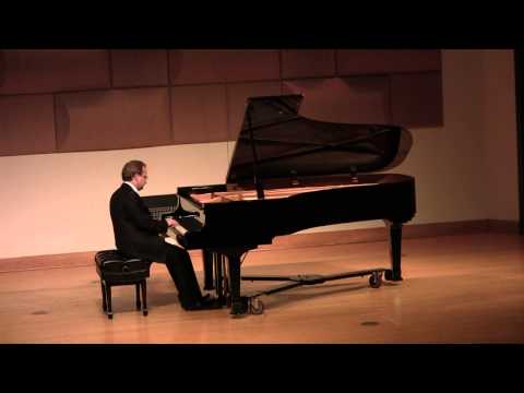 Redi Llupa, Claude Debussy - Général Lavine - eccentric