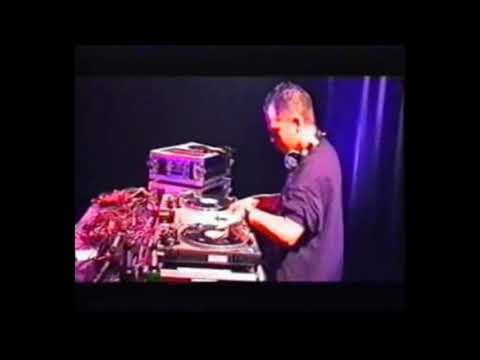 DJ Hypa Aktiv - Scratch-DJ-Show - LIVE 2003