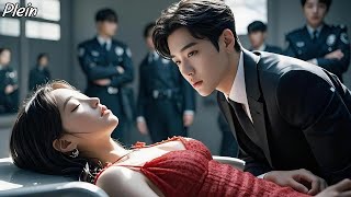 Le PDG choisit sa maîtresse et abandonne sa femme. Lorsqu'elle part pour toujours, il s'effondre.