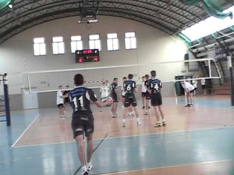 BŁĘKITNI ROPCZYCE - Karpaty Krosno (juniorzy)