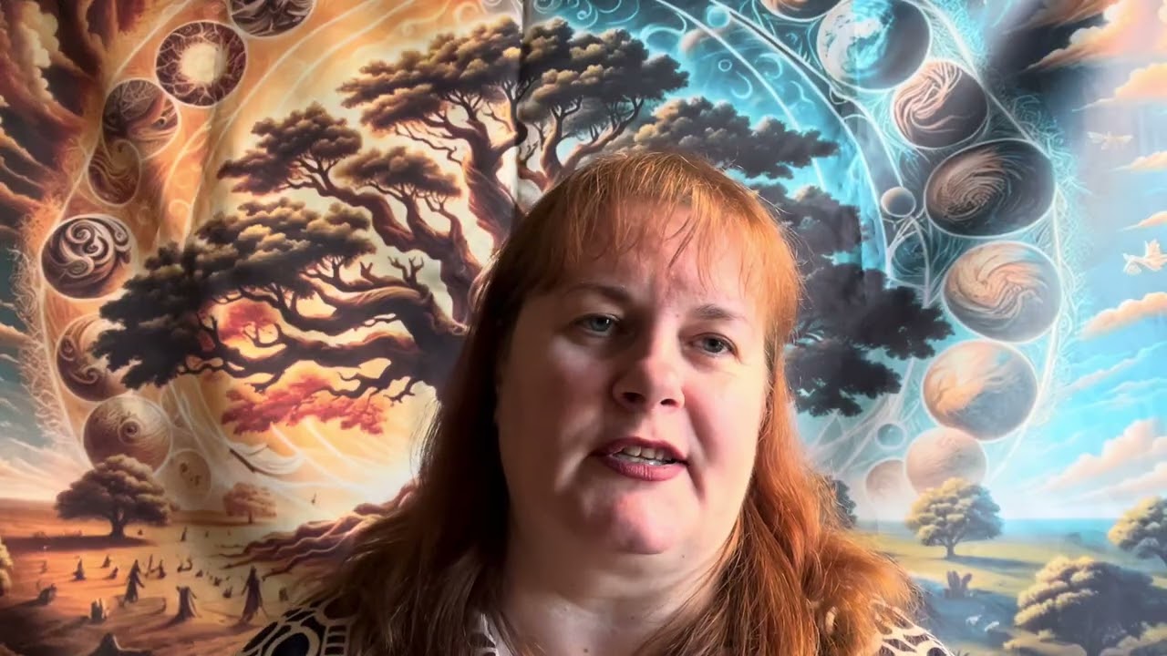 ✅КТО О ВАС ДУМАЕТ И ЧТО… #раскладтаро #таро #tarotcards  