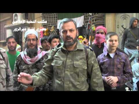 قائد المجلس العسكري يشارك الأطفال عيدهم في مدينة دير الزور